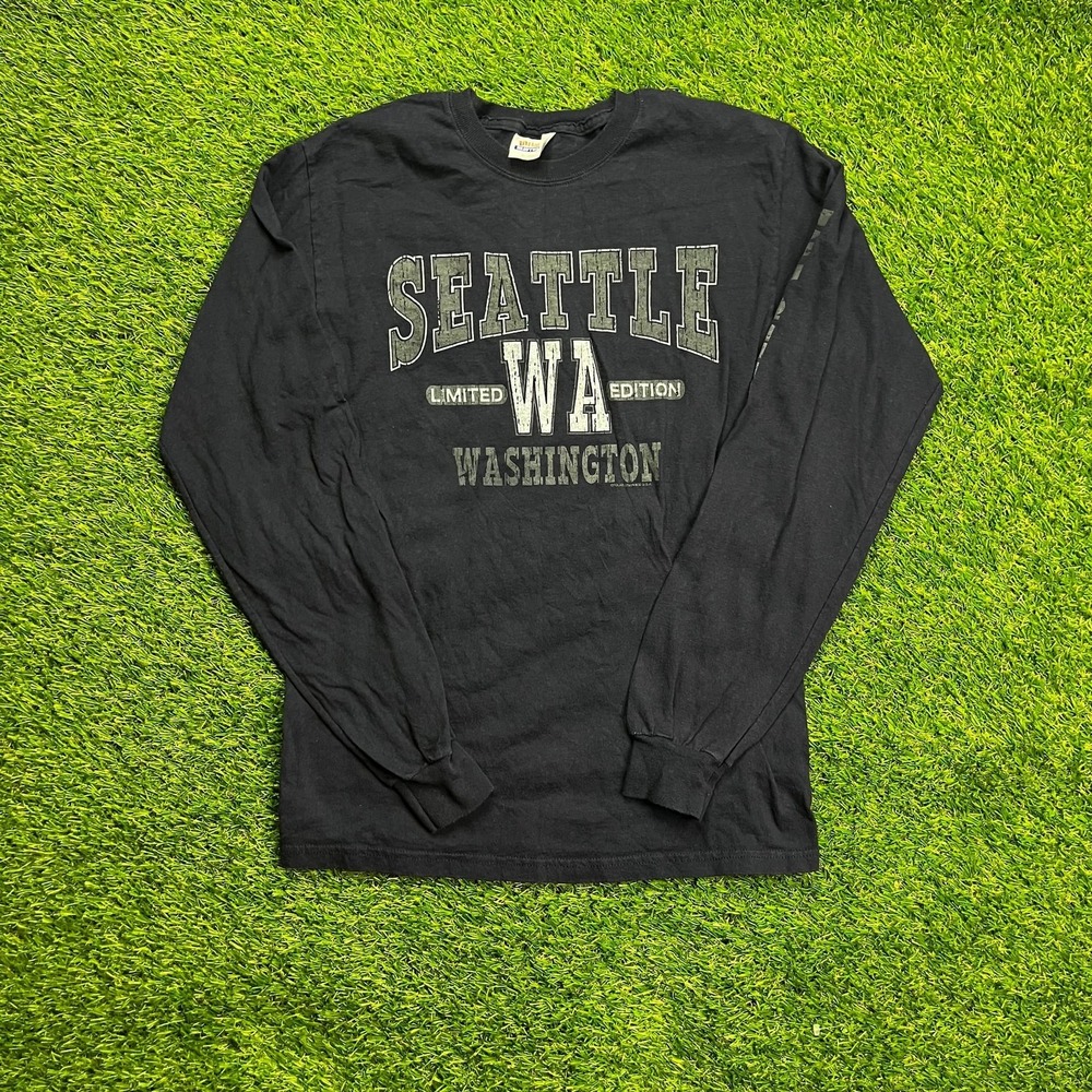 Hanes Seattle Washington Long Sleeve Graphic T-Shirt Black Small Limited Edition